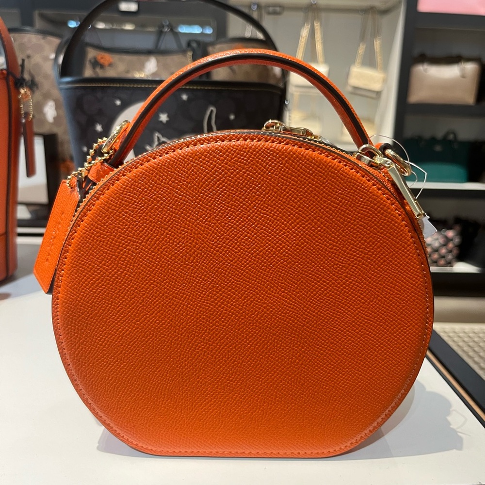 Last 3! New Coach Canteen Crossbody Bag With Halloween Pumpkin Print CW468 - Picture 5 of 5